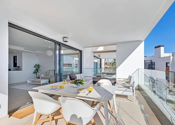 Appartement With Big Pool And Close To Beach! *