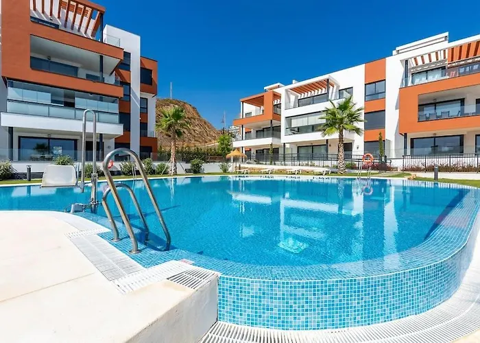 Appartement With Big Pool And Close To Beach! Fuengirola