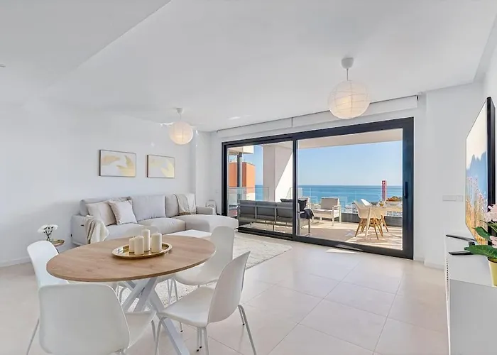 Lejlighed With Big Pool And Close To Beach! *